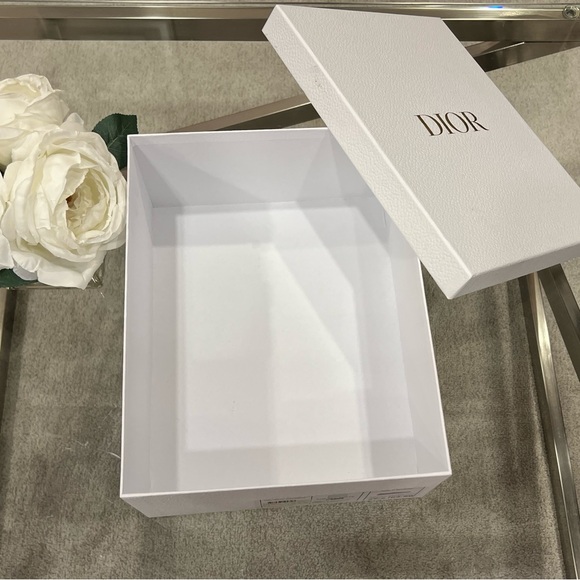 Dior Shoe Box - Picture 4 of 8